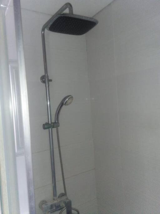 Mg Suite 1Bedroom Apartment By Just Inn Management Σεμαράνγκ Εξωτερικό φωτογραφία