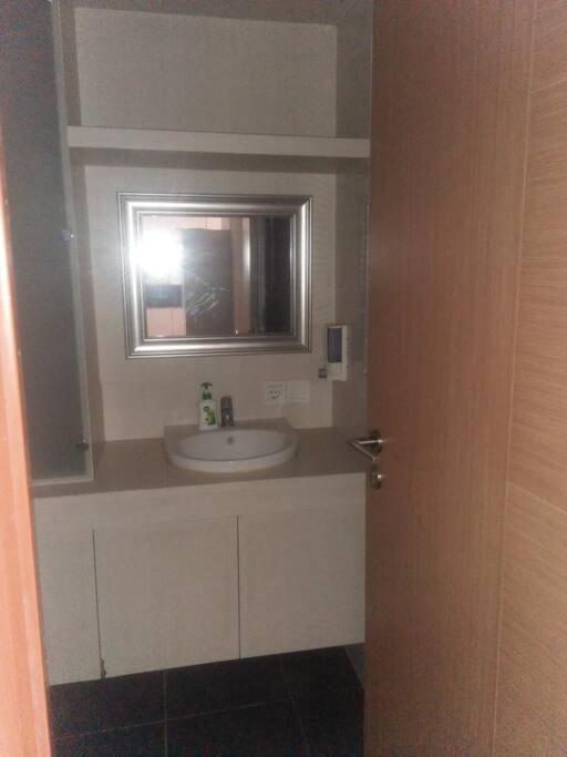 Mg Suite 1Bedroom Apartment By Just Inn Management Σεμαράνγκ Εξωτερικό φωτογραφία